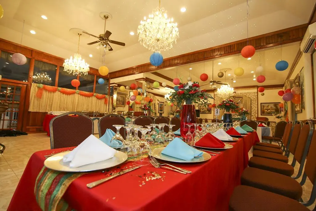 Rayon Hotel Negril